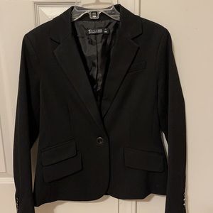 Brand: New York & Company Color: Black Size: 8